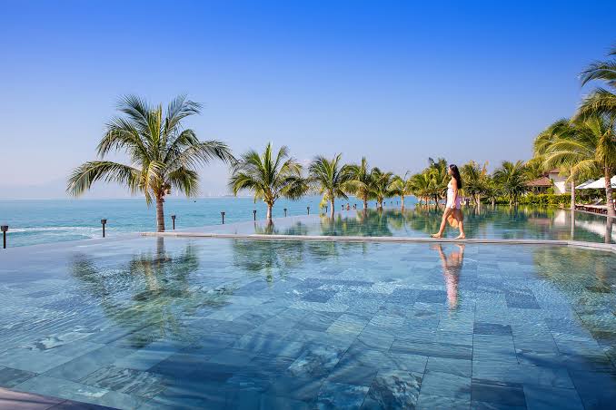 đặt villa Nha Trang gần biển