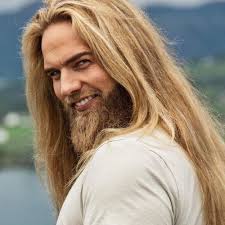 Famous Blonde Comedian Male See More Ideas About Female Comedians Comedians Women Humor Vatesar The game of thrones (khal drogo) and aquaman combines his long hair with muscles of steel and i bet no one. vatesar