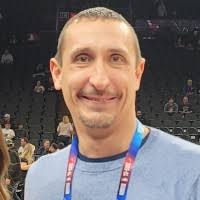 Russ Leonard's Instagram, Twitter & Facebook