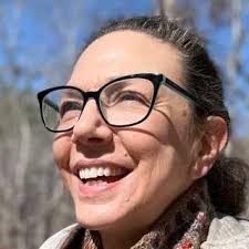 Dr. Leslie Bryan, MD