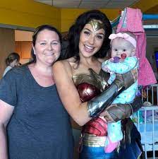 Gal gadot's husband, yaron varsano, and their daughter maya in wonder woman 1984. hbo max. Gal Gadot Visits Kids At Hospital In Wonder Woman Costume