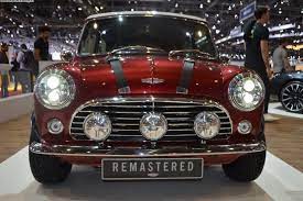 geneva 2018 live photos of the mini remastered by david brown mini classic mini live photo