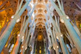 The basílica de la sagrada família, also known as the sagrada família, is a large unfinished roman catholic minor basilica in the eixample district of barcelona, catalonia, spain. Antoni Gaudi Und Die Sagrada Familia Katalonien Tourismus