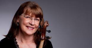 Karen Dirks's Instagram, Twitter & Facebook