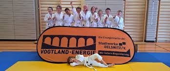 Stromnetz karate neuer trafo zur versorgung von osterreich mit burgenland strom der zum 1 januar 2014 die stadtwerke schweinfurt ubernehmen das niederwerrner stromnetz lokale. Startseite Vogtland Energie