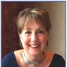 Roxie Looks for Purpose Beyond the Biscuit: Amazon.co.uk: Piscitelli,  Steve: 9780998258522: Books