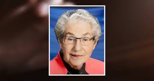 Kathryn Krohn's Instagram, Twitter & Facebook