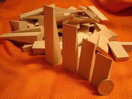 Zunächst findest du hier eine übersicht verschiedener türkeile unserer wahl, danach folgt eine umfrage dazu und ein ratgeber zum thema türkeile. Baustoffe Holz 24 Holzkeile Fichte Turkeile Baukeile Camping Keile Da Sehr Leicht 180x60x24 Mm Heimwerker Evenhaleshem Com