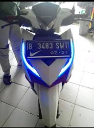Menjadi untuk instalasi dimotornya merupakan pnp atau tidak tersedia ubahan. Jual Lampu Alis Honda Vario 150 2 In 1 Led Drl Aes Flexibel Di Lapak Allif Motor Acc Bukalapak
