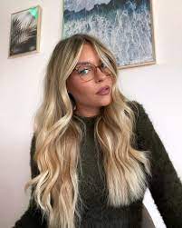 Bis anfang des jahres lebten die youtuberin und ihr mann in einer eigentumswohnung. Hater Jagd Influencerin Dagi Bee Braucht Hilfe Ihrer Fans Promiflash De