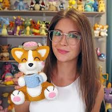 Adrianne Baker's Instagram, Twitter & Facebook