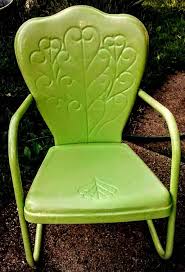 Mid Century Heart Vintage Metal Chair See History At Www Midcenturymetalchairs Com Vintage Metal Chairs Metal Chairs Metal Lawn Chairs