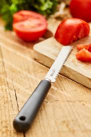 Couteau Scie A Tomates Manche Plastique Noir Pas Cher Achat En Ligne Zodio
