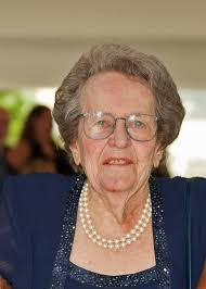 Helen Simpson Obituary