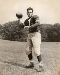 Clarence Ace Parker Oldest Nfl Hall Of Famer Dies At 101 Hall Of Famer Nfl Hall Of Fame Clarence