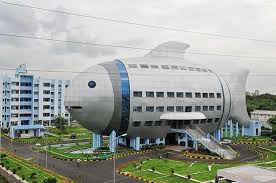 Fish Shaped Office Building In Hyderabad India Amazing Buildings Building Unique Buildings