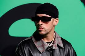 Bad bunny y su novia protagonizan atrevido baile. Bad Bunny Arrasa Con Instagram Live Soy Nueva Prensa Digital