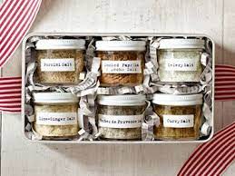 This Year Show Your Love With Homemade Christmas Food Gifts Homemade Food Gifts Flavored Salts Recipes Food Gifts