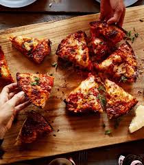 Crispy Cheesy Pan Pizza Recipe Recipes Pan Pizza Food
