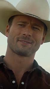 Crimson Peak: Uncovering the Dark Secrets of Del Toro's Gothic Masterpiece