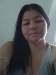 Leslie Burchett's Instagram, Twitter & Facebook