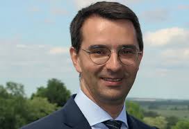 Elections législatives : Bruno David renonce à se présenter