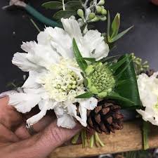 Flowers by michelle proudly serves las vegas and the surrounding areas. Pin On For The Groom For The Date Boutonnieres