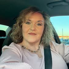 What's the difference between Fusion beeswax finish and Fusion clear  furniture wax?