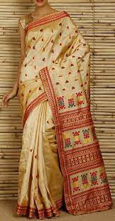 However, the main attraction point of a saree is the variety of designs and patterns, colour combinations and styles one can choose from while opting for a saree. Tos Muga Silk Saree Considering That It Takes Two Months To Weave A Saree And That It Takes 1 000 Cocoons To Yield 125 G Saree Indian Fashion Assam Silk Saree