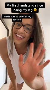 I was so scared to do this 😭😭 my first handstand since losing my leg...