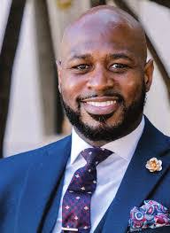 Chris Achatz's Instagram, Twitter & Facebook