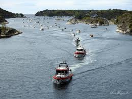 Et 150 personer stort 17. 17 Mai Program Tvedestrand