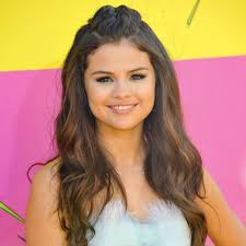 Résultat de recherche d'images pour "selena gomez"