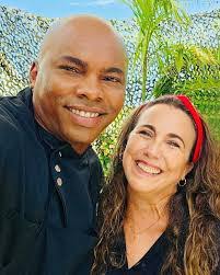 Beatriz Mosqueda's Instagram, Twitter & Facebook