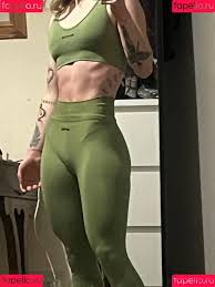 Leaks Nude Sophie Burrell Onlyfans Photo Gallery - Fapello.ru