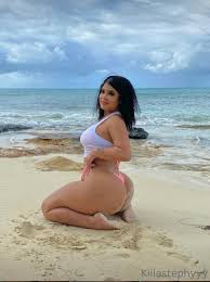 KillaStephyy - ShesFreaky