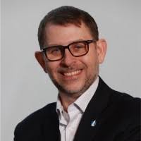 Jason Oster's Instagram, Twitter & Facebook