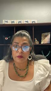 MESA DE FRUTA PARA TODOS TUS EVENTOS 🍓Mesa tipo bufete con fuente de  chocolate y/o chamoy 🍇 charolas de frutas mixtas 🍍 pepinos locos y  brochetas de diferentesfrutas. 🥨 botanas saladas, frituras