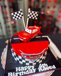 Danny Malik: “Thanks alot for such yummy cake.. everyone loved it..enjoyed  😋😋🥰🥰🥳🥳 thanks..” . . . . . . . . . . . . . #ootd #fashion #mua  #foodporn #foodgasm #foodlover #