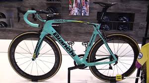Razor sharp handling and a raw ride quality make the bianchi an addictive bike to ride, landing it a spot on our editor's choice list. 2020 Bianchi Oltre Xr4 Team Jumbo Road Bike Walkaround 2019 Eurobike Youtube