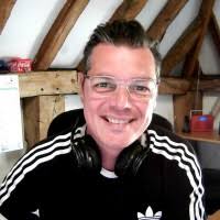 400+ "Campling" profiles