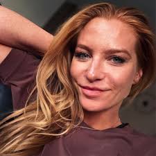 💔 The Coldplay Concert That Exposed More Than Just an Affair