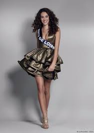 Découvrez les 13 candidates en lice. Election De Miss France Carla Loones Represente Les Pays De La Loire Les Nouvelles De Sable