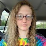 Leanna Ernst's Instagram, Twitter & Facebook