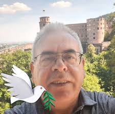 Die Deutsch-Syrischen Ärzte für humanitäre Hilfe e.V. trauert um Herrn  Prof. Dr. med. Monther Bajbouj, den Sohn unseres Ehrenvorsitzenden Dr.  Khalil Bajbouj. In solch einer Situation ist es besonders schwer, die  passenden