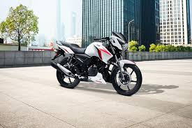The apache beats the fz hands down any day. Tvs Apache Rtr 160 Rear Disc Price Images Mileage Specs Features