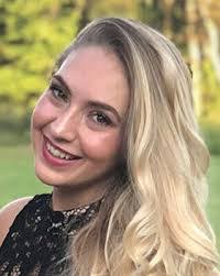 Danielle Desantis's Instagram, Twitter & Facebook