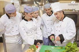 We Offer A Wide Range Of Demostration Or Hands On Cooking Classes With The Best Chefs In The Country Come To Peru And Discover Our Culinary Wonders Proyectos