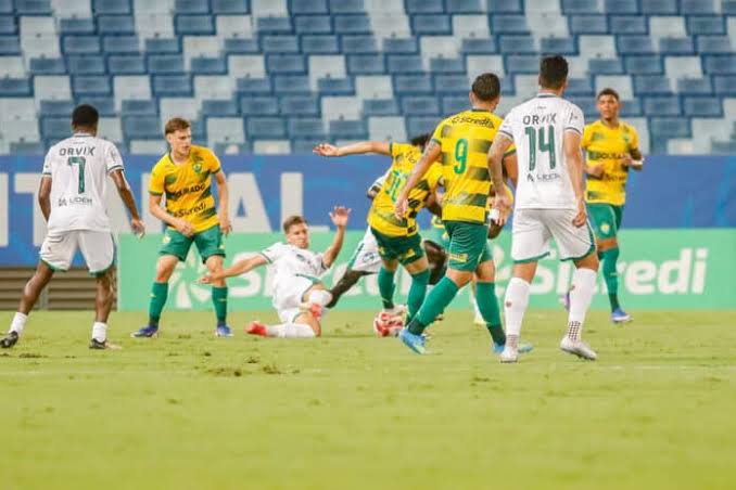 Cuiab&aacute; domina o jogo, vence o N&aacute;utico e fica a 3 pontos do G6 da S&eacute;rie B - S&oacute; Not&iacute;cias