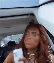 What deck stain did she use?